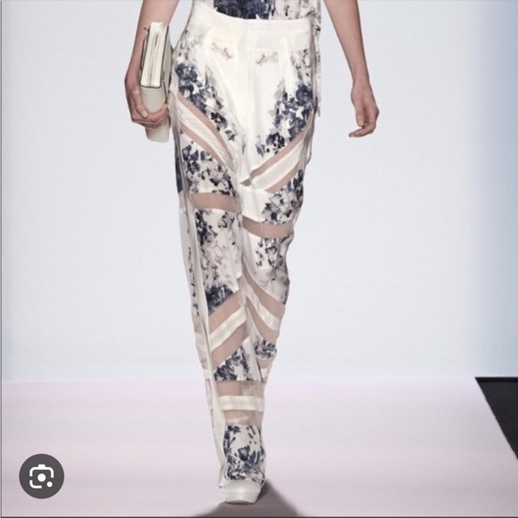 BCBGMAXAZRIA RUNWAY THE GABRIEL PANTS - Picture 2 of 7